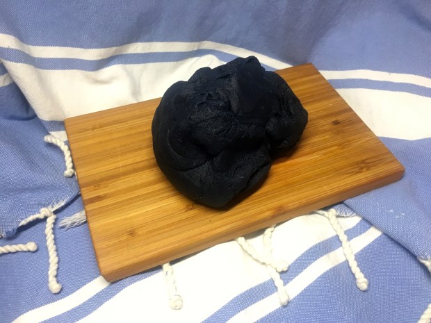 Scented Play-Doh - MamootDIY.com